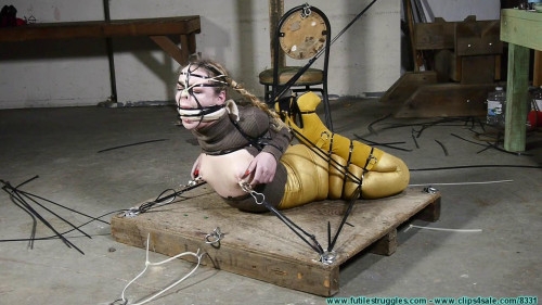 Diamondly FrogTied with Zipties [BDSM]