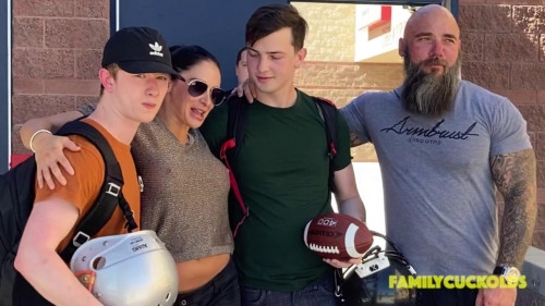Family Cuckolds - Complete Collection [2022,Bisexual,Bareback]
