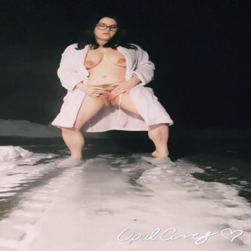 Opal Curves fansly videos, Part 03 [Peeing]