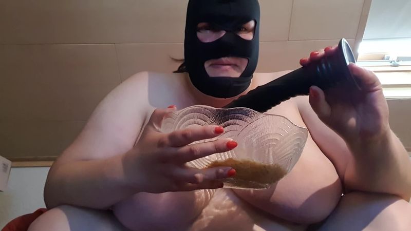 Bizarrlady666 – eat my vomit slave pig