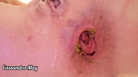 CassandraMay – Bathtub Shit and Piss 14 ( Dirty Rosebud) CassandraMay – Bathtub Shit and Piss 14 ( Dirty Rosebud)