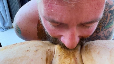 Thisness – House S(h)itting new scat porn video
