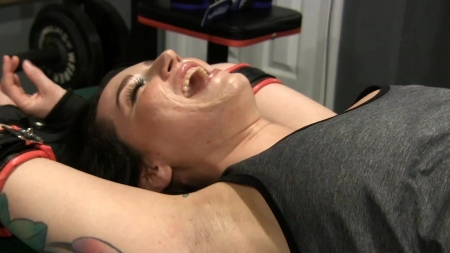 Tickledpink – Jaid Picks Her Feet Tickled Again! [watch Bdsm Porn]