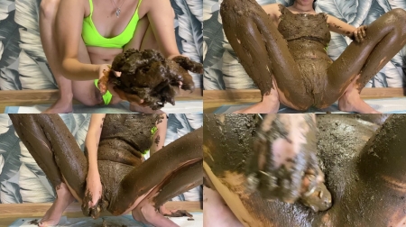 P00girl – Scat Smearing In Lingerie, Hairy Pussy In Shit [pooping Porn And Diarrhea Scat Xxx]