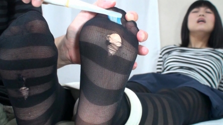Barefoot Tickling!! Maya