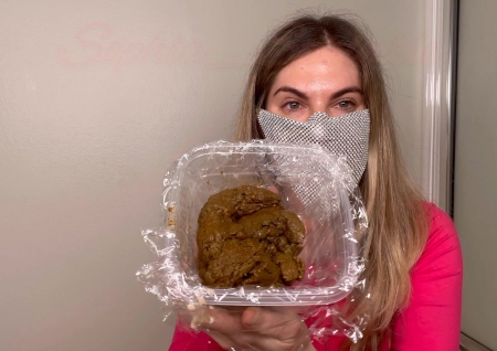 Sophia Sprinkle – Huge Desperate Stinker In Container