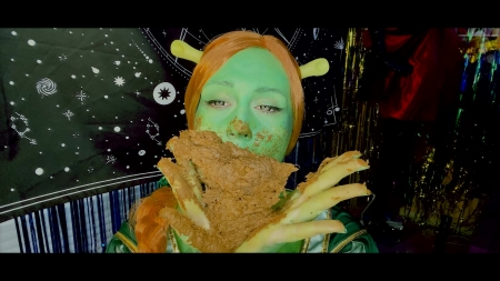 Dirtybetty – Not So Green Scat Ogre