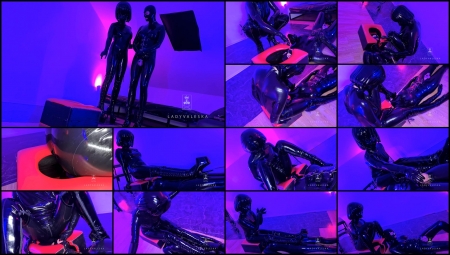 Lady Valeska - Smothered By Latex Kigurumi
