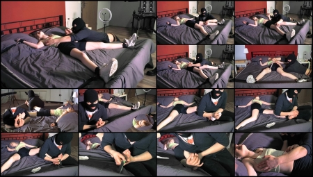 Kitzelseiteticklefun – Emma Tickled In Back Position On The Bed, Spread-Eagle And Helpless