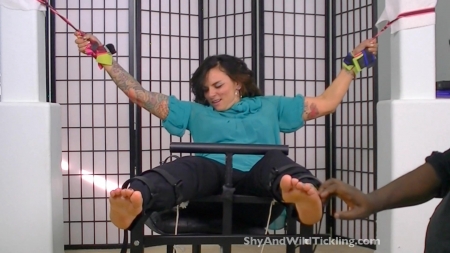 Ticklehotness – Hot Feet Off The Street 13 – Shana Mac