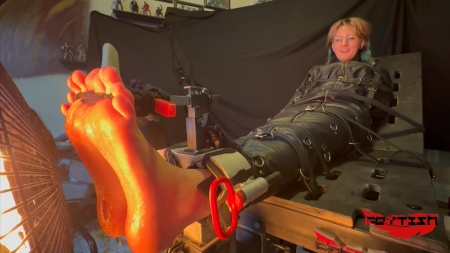 Fettish – The Roaster Coaster – Zori And Lee Von Lux