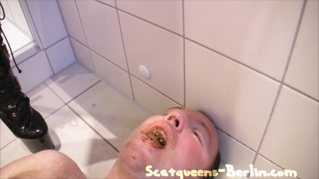 Scatqueens-Berlin – (s)cat Lady Shits P2