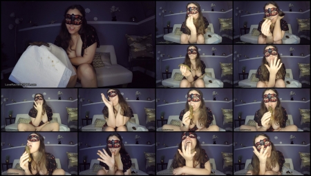 Loverachelle2 – Enjoying My Shit