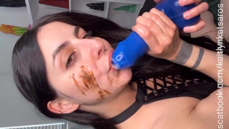 Kaitlyn Katsaros – A Dirty Kinky Girl