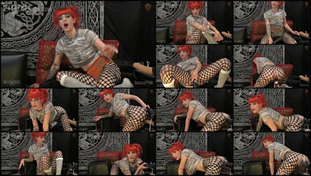 Abigail Dupree - Taboo Pet Play-Analfingering, Dildo, Pantyhose