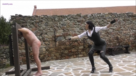 Owk - Other World Kingdom - Whipped From Mistress Bella Lugosi-Femdom