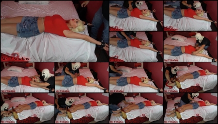 Ticklinggirlsvideos – Emily And The Tickler Clown- Mf, Ticklingupperbody