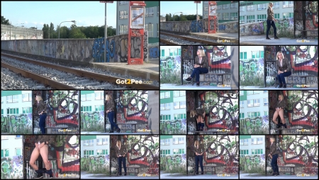 Bianca Ferrero – Firing Her Piss On Train Stop