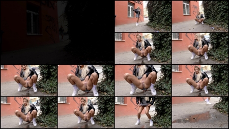 Silvia Black – Pissing Scene 21