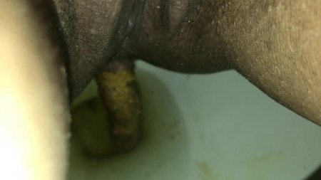 Lolitaxcreepyxdoll – Ebony Pooping Relief From Constipation