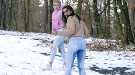 Alexa Throat – Piss Stop