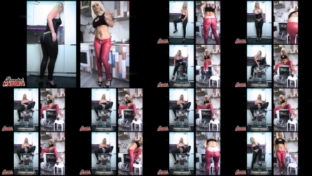 Annabelmassina – Perverse Piss Games – The Pre-Wash Program
