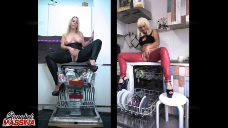 Annabelmassina – Perverse Piss Games – The Pre-Wash Program