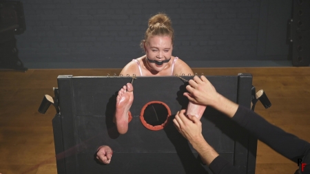 Rfstudioproduction – Vanda – Bastinado And Tickling In Heavy Stocks- Mmf, Ticklingfeet