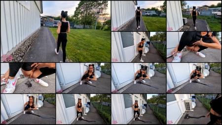 Candy Suck – The Piss Crisis On The Go