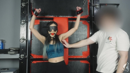Standing Tickle Punishment – Jezebel Lee In The Dungeon- Mf, Tickletummy, Ticklingupperbod