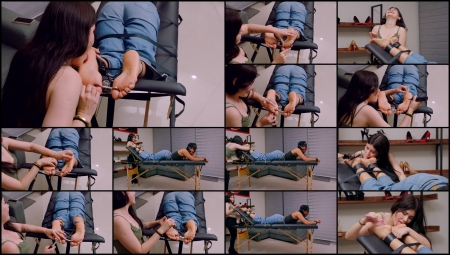 Beneathmyfeet – Luna Is Foot Worshipped & Tickled!- Ff, Hd, Licking, Ticklingfeet