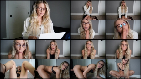 Keeks 3005 – Accident Piss In Front Of The Ceos Keeks 3005 – Accident Piss In Front Of The Ceos