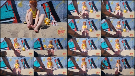 Tickletrash – Kiki The Cosplayer Has Her Feet Tickled In Public- Mf, Ticklingfeet