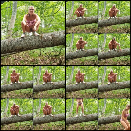 Thearemmel – I Pee From A Tree In The Forest – Outdoor Thearemmel – I Pee From A Tree In The Forest – Outdoor